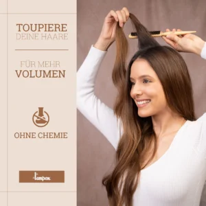 Eine schmale Kammbürste ist ideal zum Glätten und Entwirren von widerspenstigem Haar und eignet sich besonders gut für kurzes Haar.